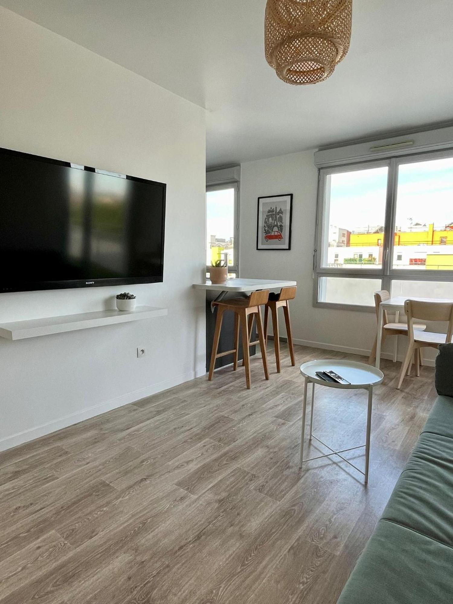 Appartement Les Portes Du Stade Saint-Denis  Exterior foto